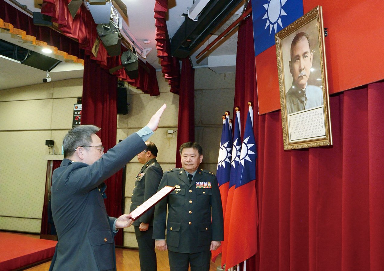 新任蔡院長宣誓